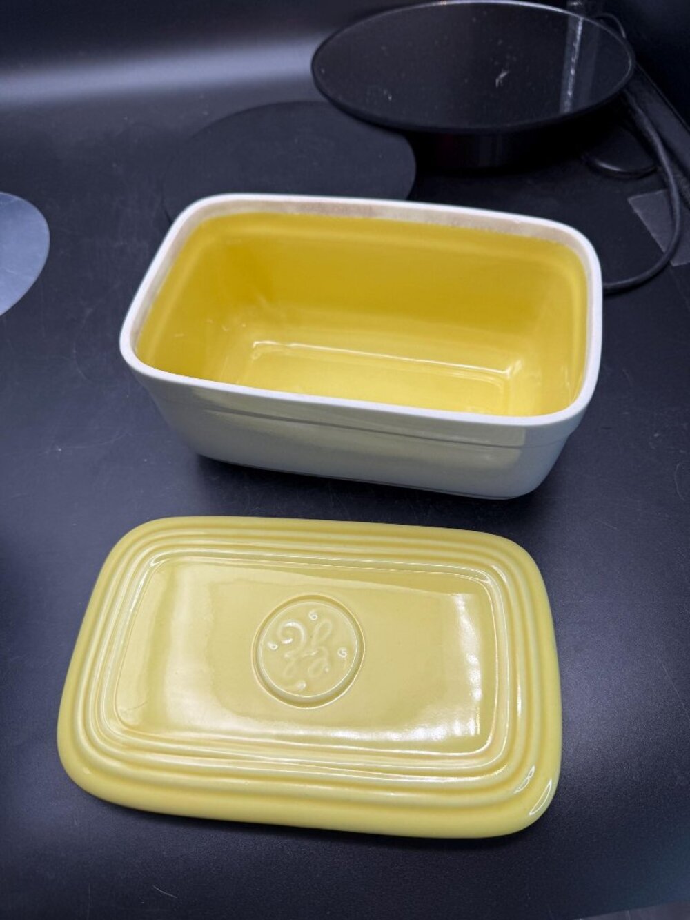 GE Refrigerator Box Yellow & Grey